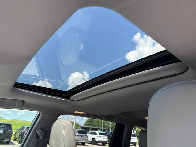 Used 2018 Toyota Highlander XLE FWD image 8