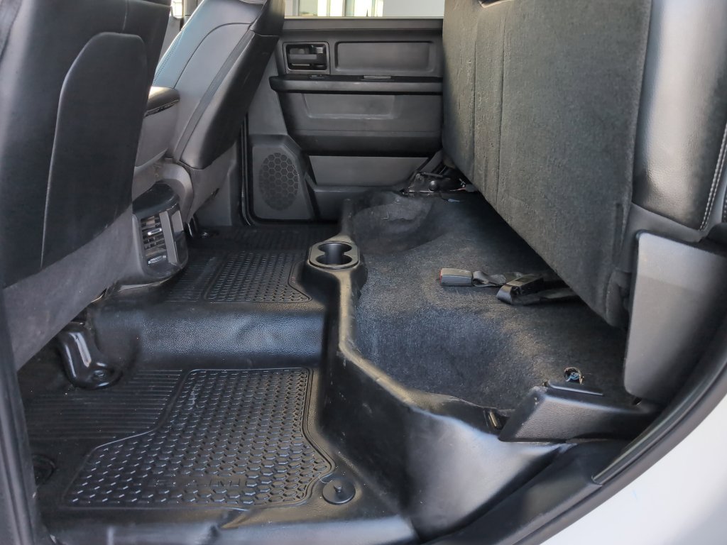 Used 2023 RAM 3500 Tradesman w/ Chrome Appearance Group image 27