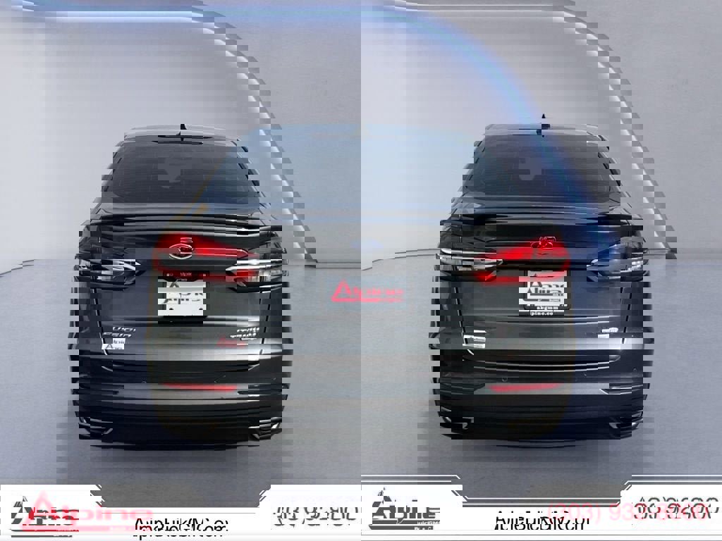 Used 2020 Ford Fusion Titanium image 4