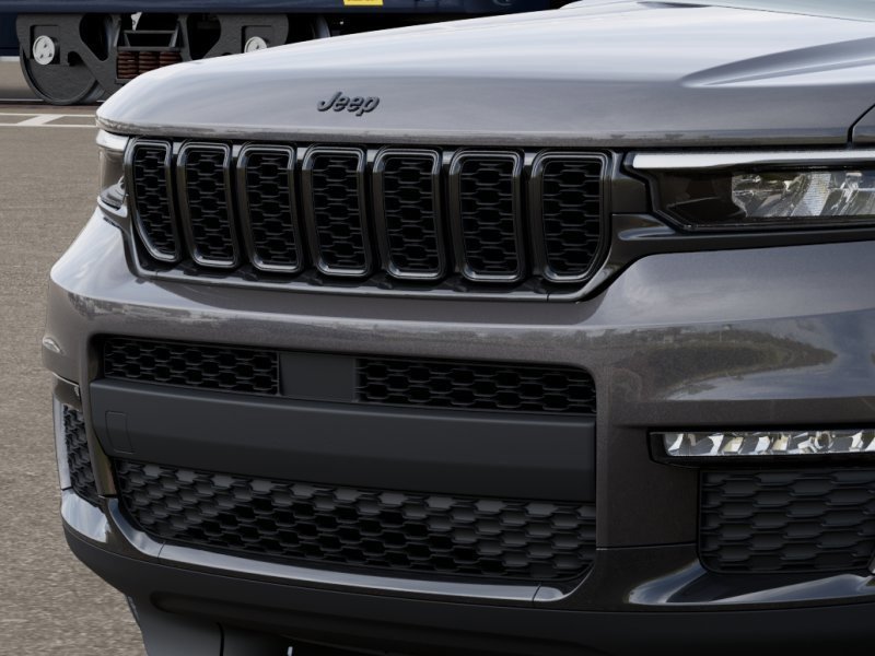 New 2025 Jeep Grand Cherokee L Limited w/ Black Appearance Package image 11