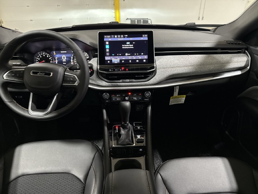 New 2026 Jeep Compass Latitude AWD/4WD image 10