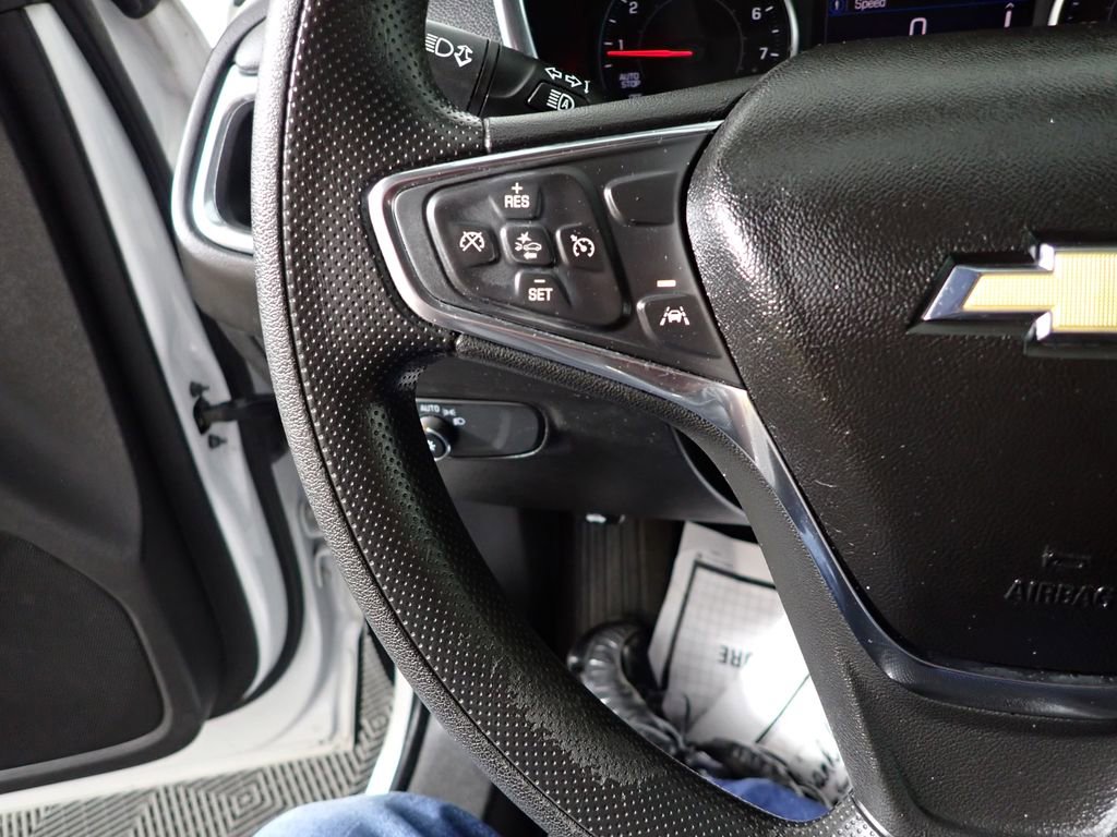 Used 2020 Chevrolet Equinox LT image 23