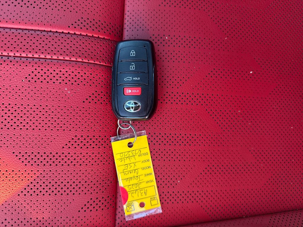 Used 2025 Toyota Camry XSE image 32