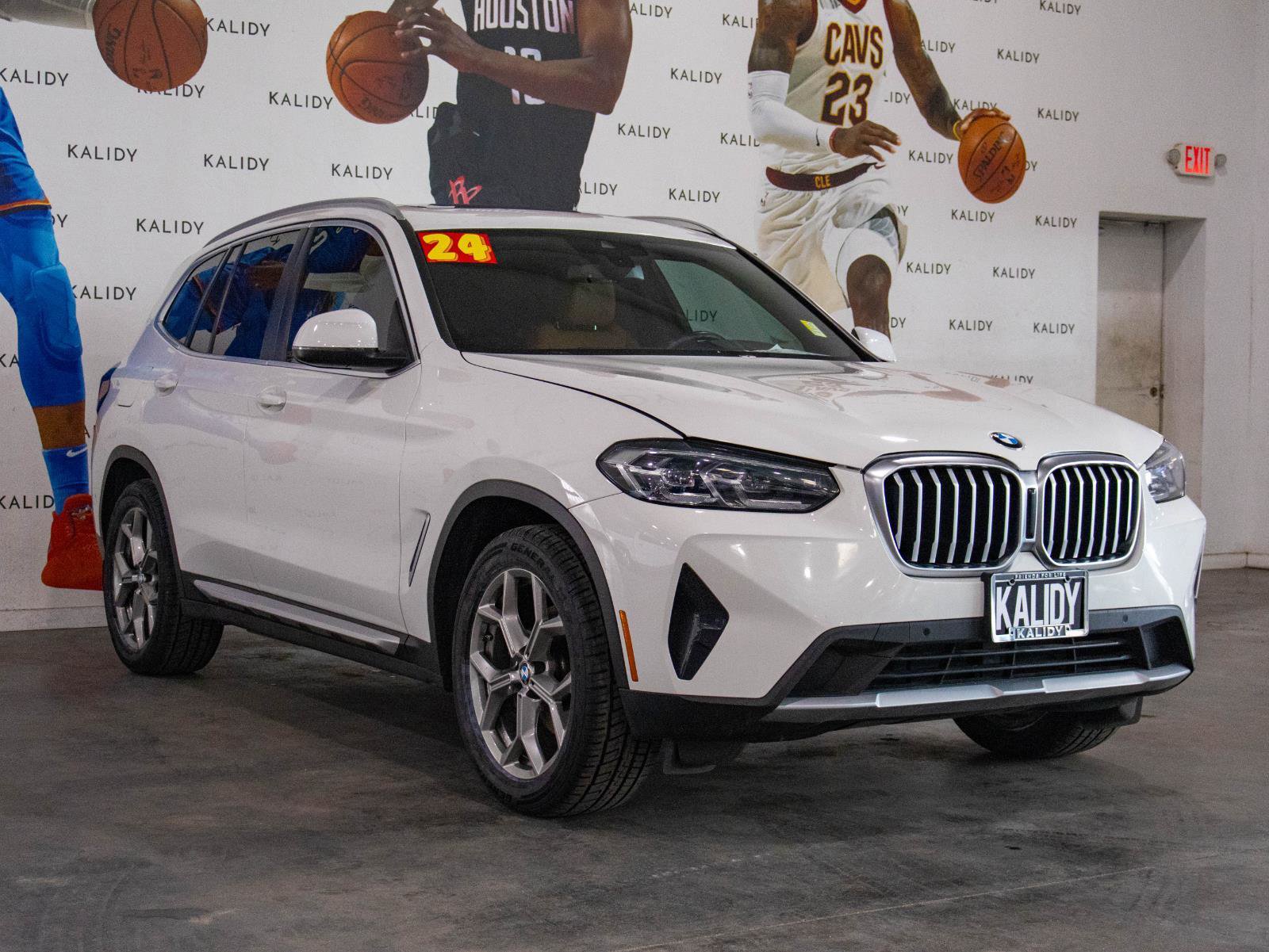 Used 2024 BMW X3 sDrive30i w/ Convenience Package RWD image 20