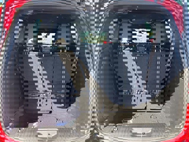 New 2026 Chrysler Pacifica Select image 15