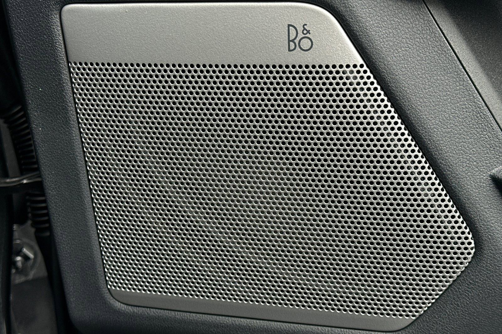 New 2026 Ford F350 Lariat w/ Black Appearance Package image 18