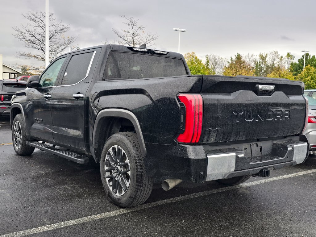 Used 2024 Toyota Tundra Limited AWD/4WD image 6