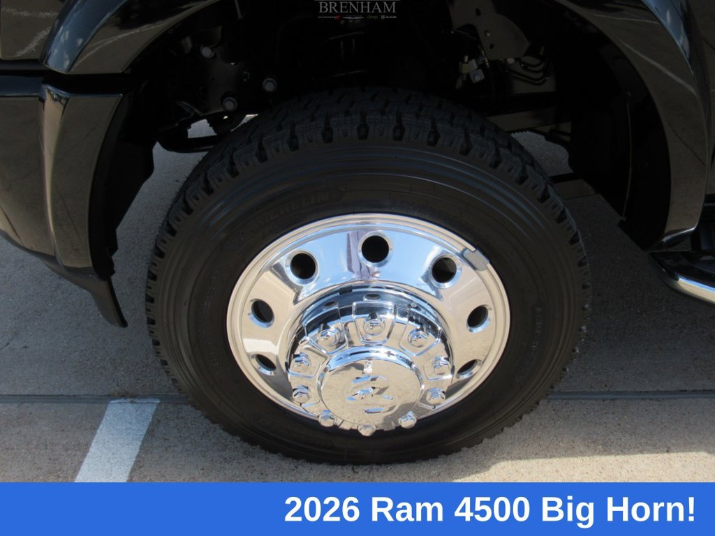 New 2026 RAM 4500 4x4 Crew Cab DRW w/ Laramie Trim Package image 9