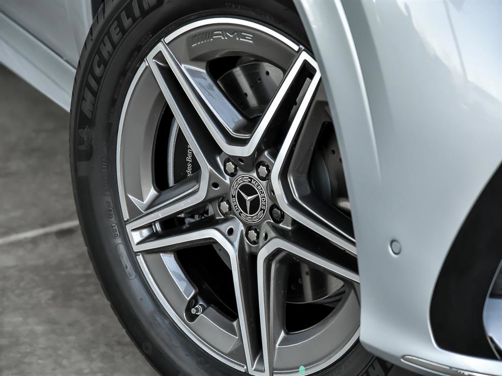 Certified 2025 Mercedes-Benz GLE 450 4MATIC image 3