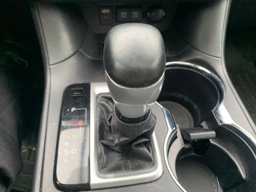 Used 2018 Toyota Highlander Limited w/ Protection Package #3 AWD/4WD image 49
