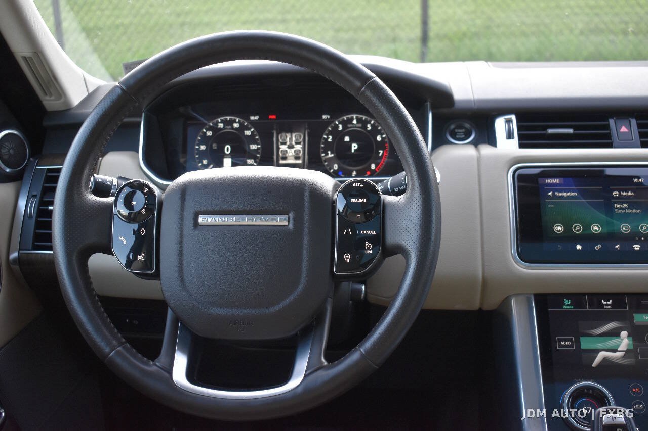 Used 2018 Land Rover Range Rover Sport HSE AWD/4WD image 19