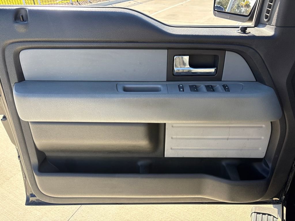Used 2014 Ford F150 XLT image 16