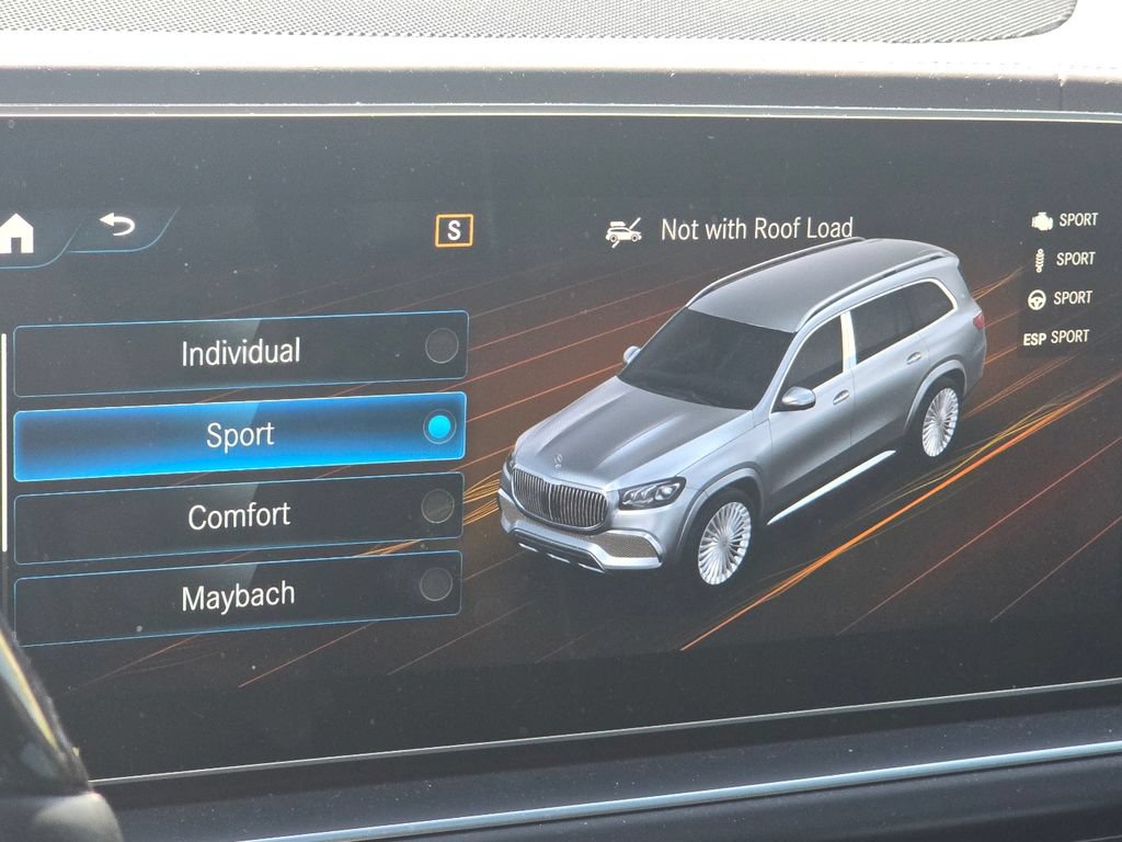 Used 2023 Mercedes-Benz Maybach GLS 600 4MATIC image 33
