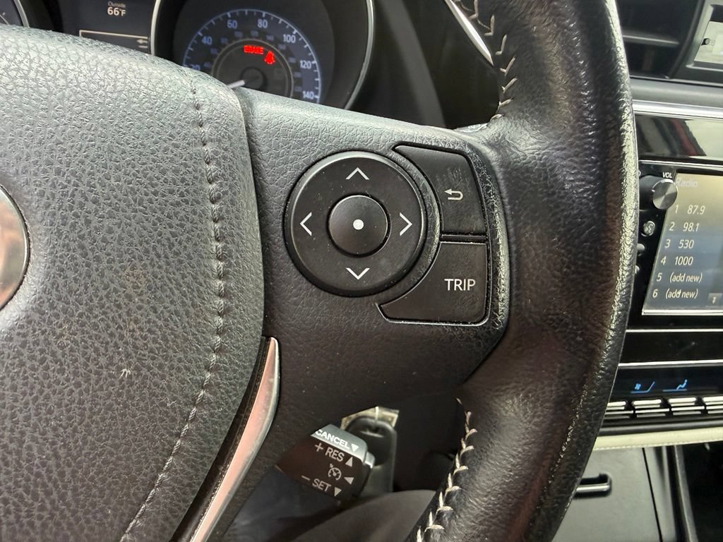 Used 2016 Scion iM FWD image 27