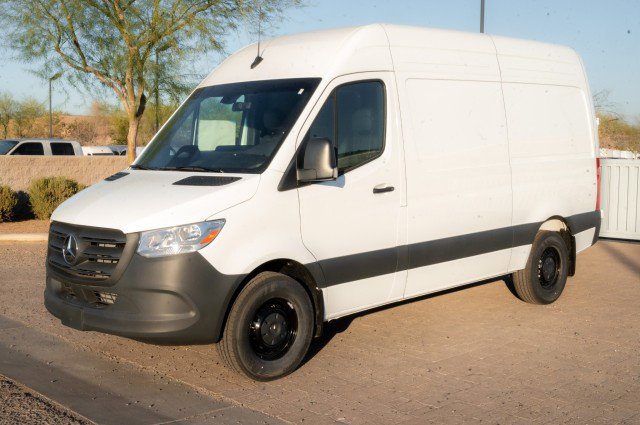 New 2025 Mercedes-Benz Sprinter 2500 image 1