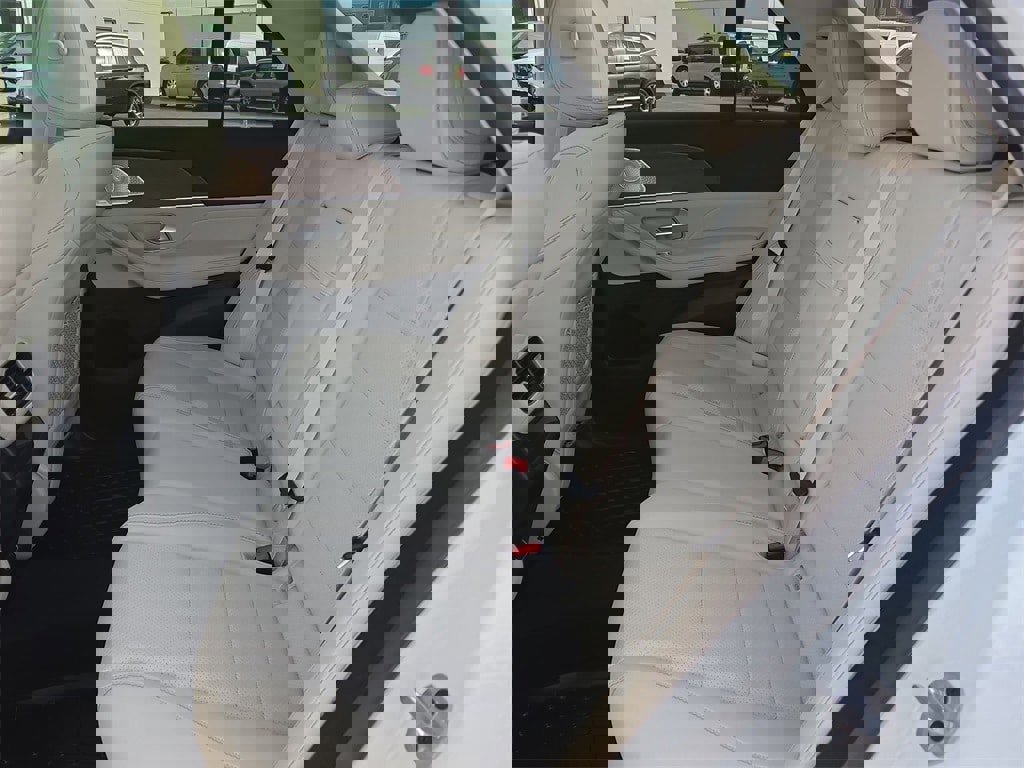 Used 2024 Mercedes-Benz GLE 450 GLE 450 Exclusive AMG Line Ni image 13