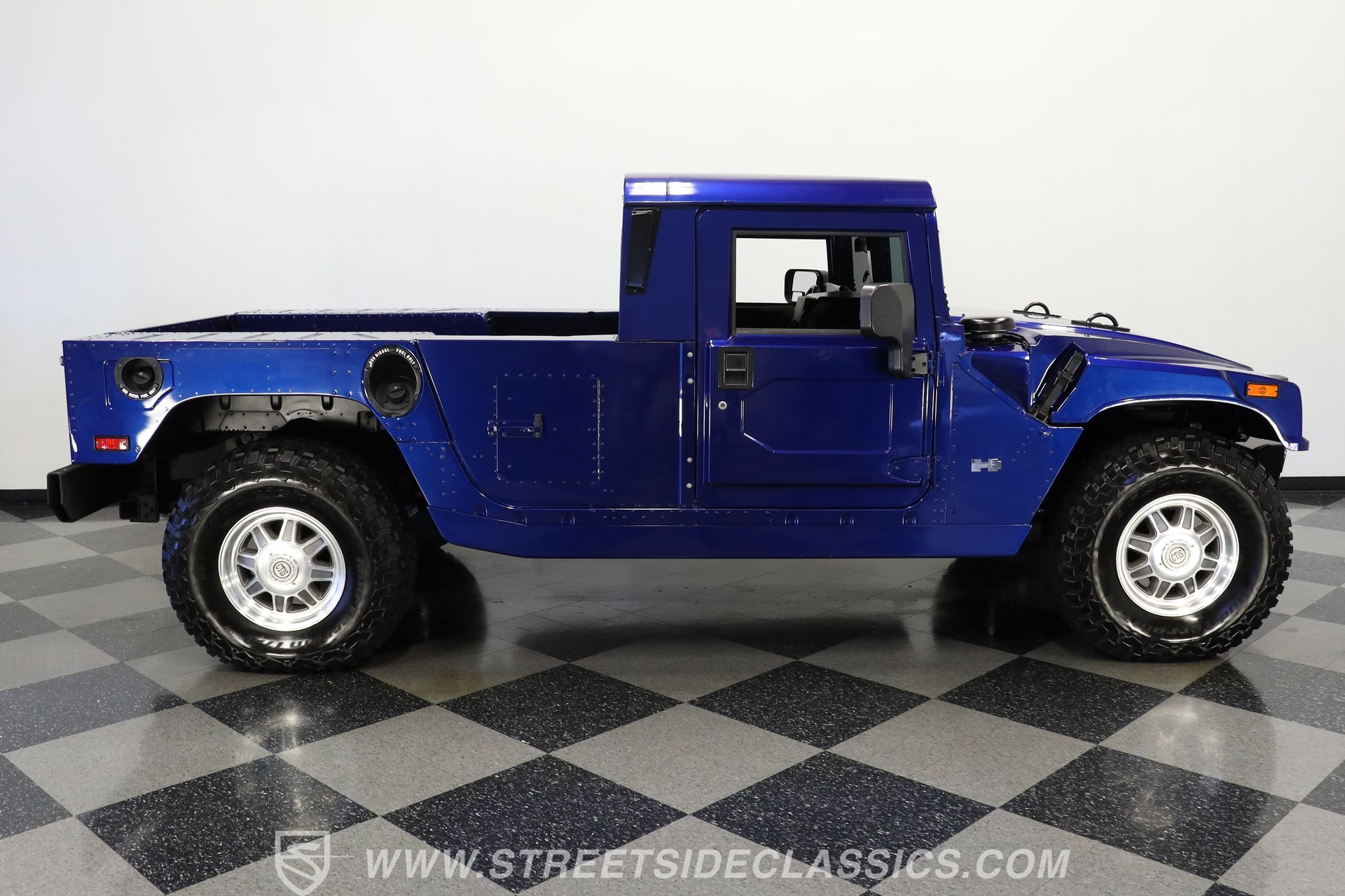 Used 2003 HUMMER H1 2-Door Hard Top image 12