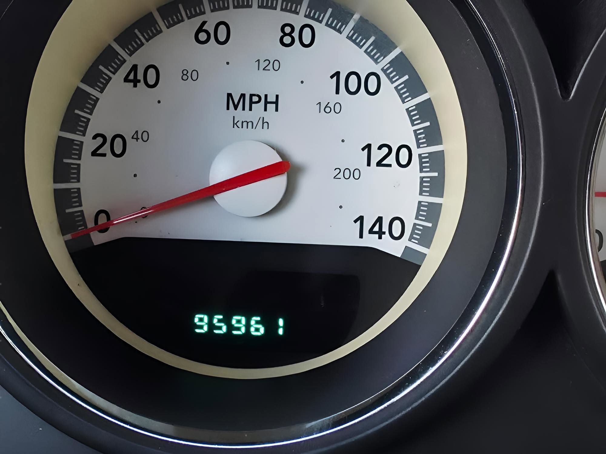 Used 2009 Dodge Challenger SE image 20