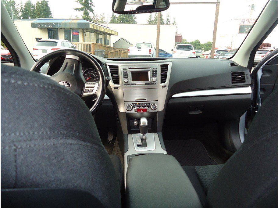 Used 2014 Subaru Outback 2.5i Premium w/ Moonroof Package AWD/4WD image 20