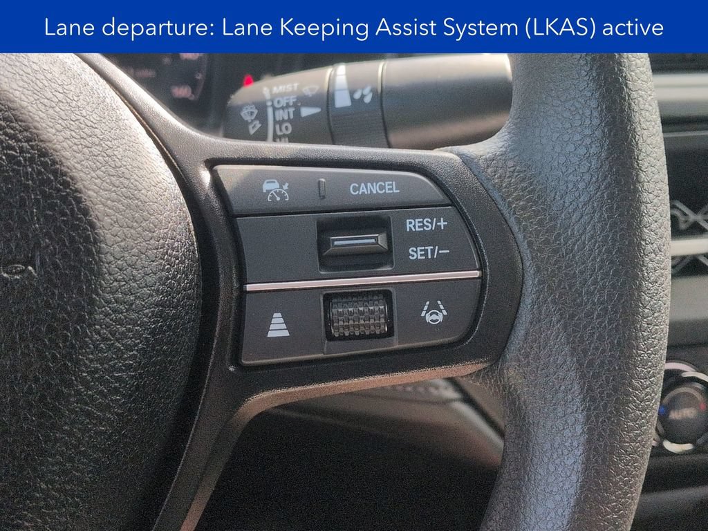 Used 2025 Honda Accord SE image 15