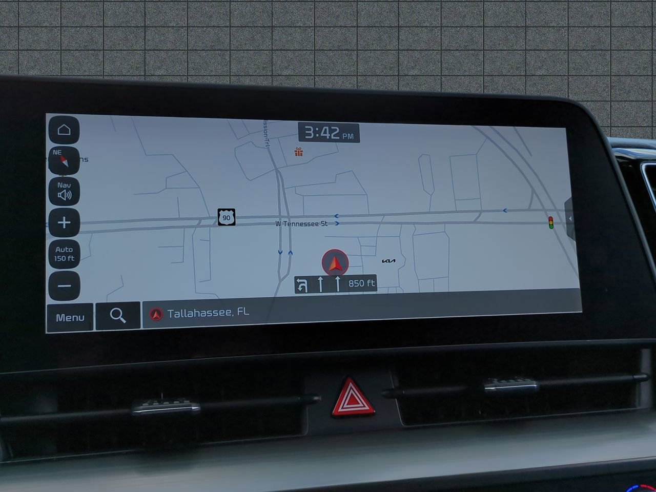 Certified 2024 Kia Sportage EX image 21