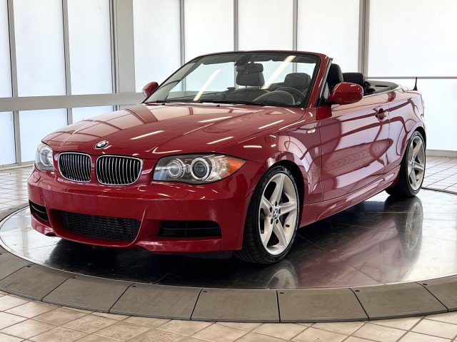 Used 2010 BMW 135i Convertible RWD image 4