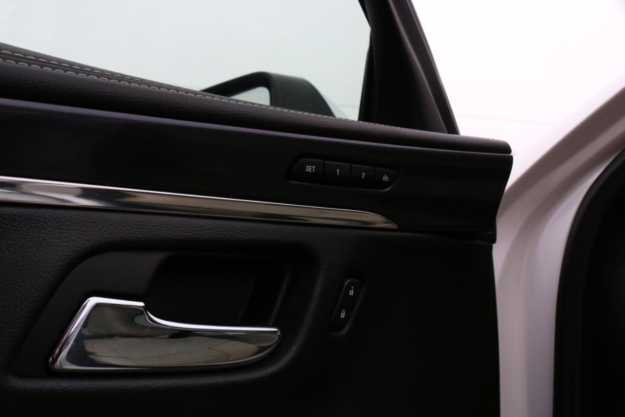 Used 2017 Chevrolet Impala Premier w/ Enhanced Convenience Package image 21