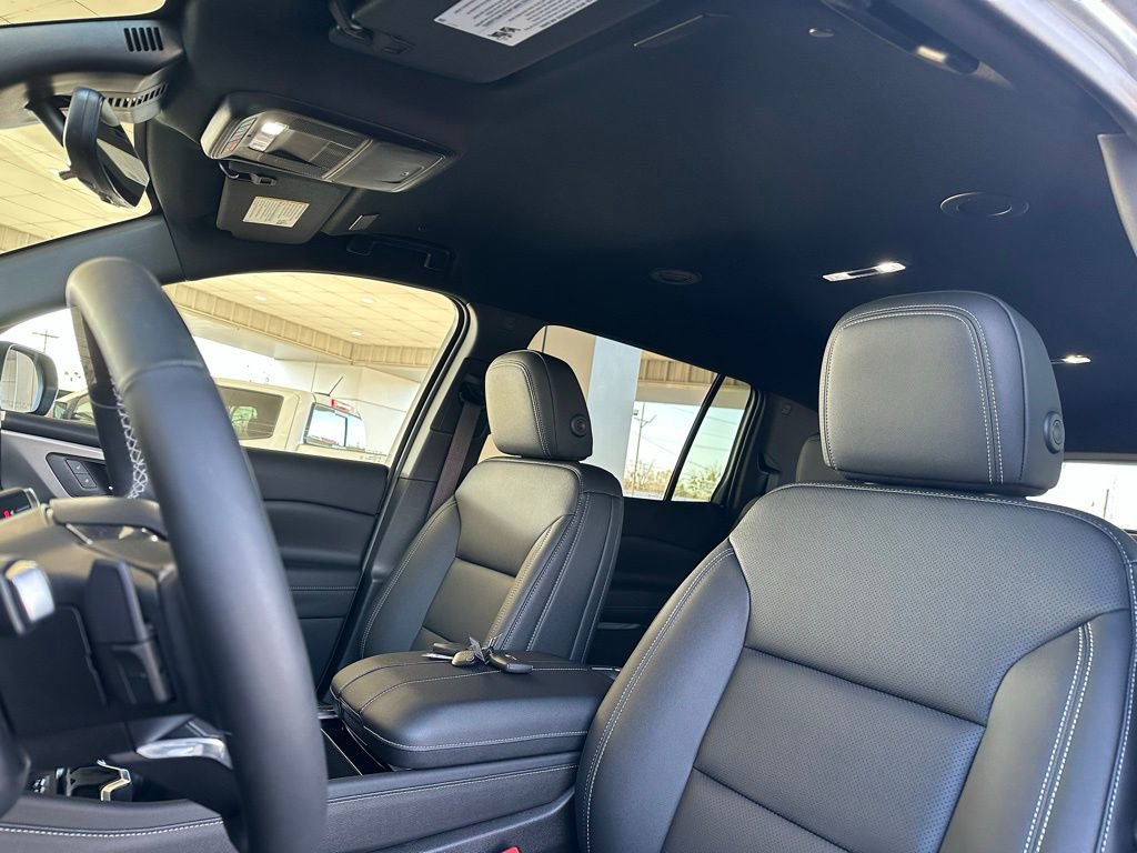 New 2026 Chevrolet Traverse LT w/ Enhanced Driving Package image 14