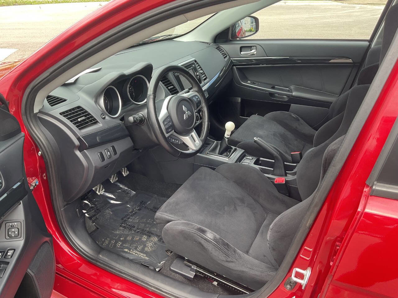 Used 2015 Mitsubishi Lancer Evolution GSR AWD/4WD image 14