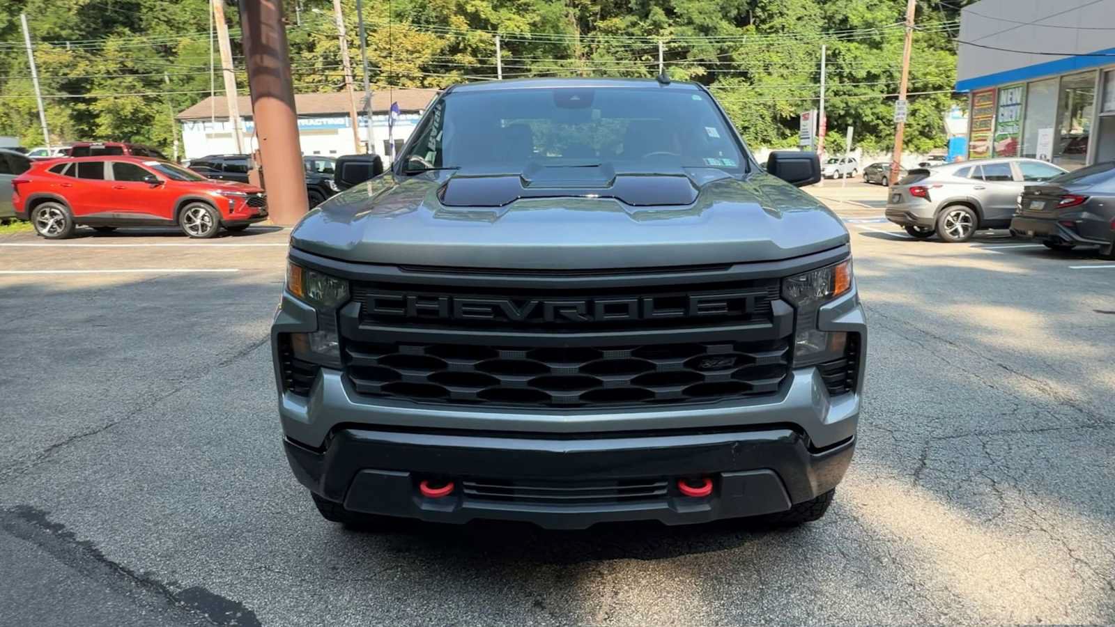 Certified 2024 Chevrolet Silverado 1500 Custom Trail Boss w/ LPO, Dark Essentials Package AWD/4WD image 3