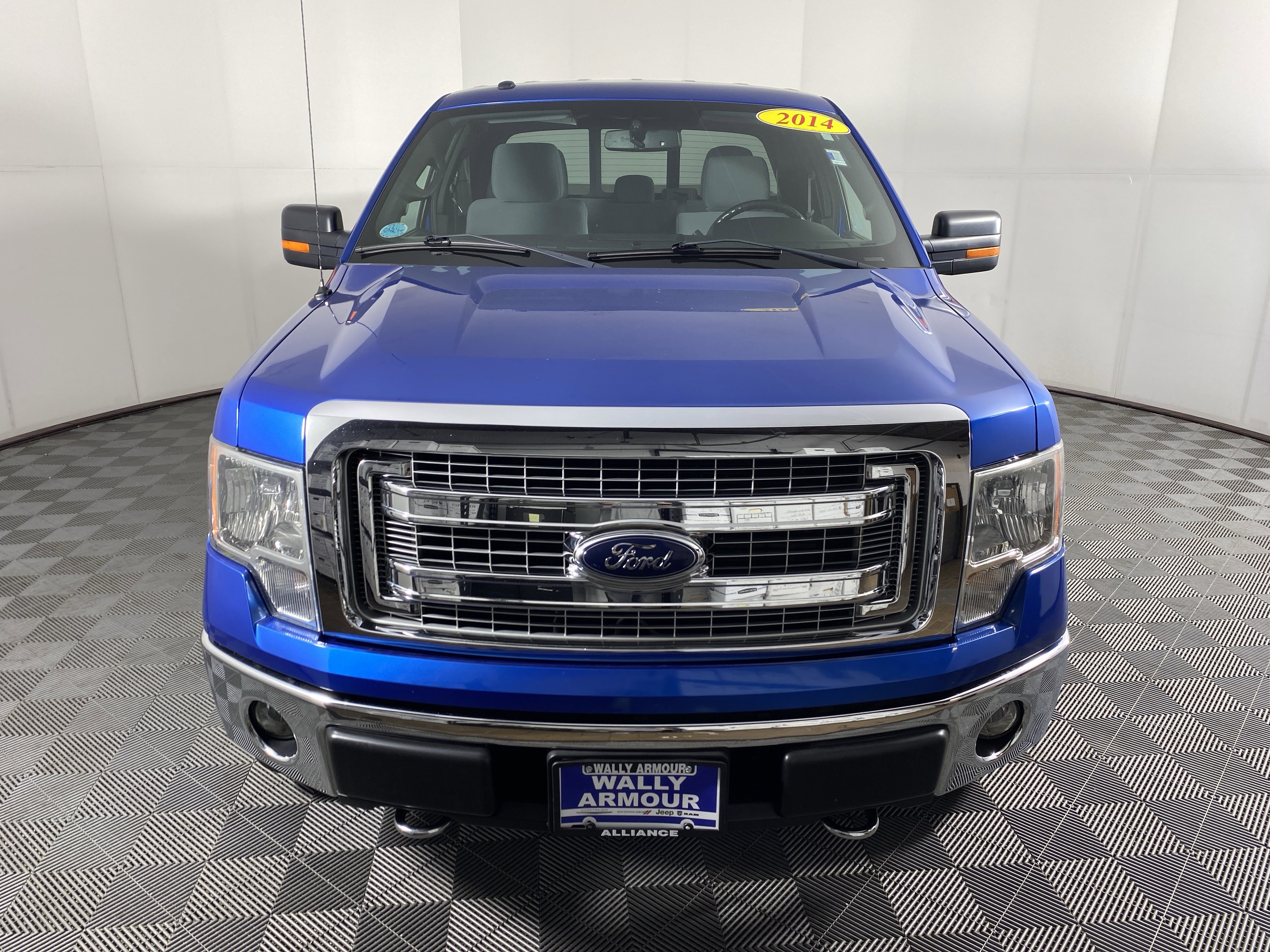 Used 2014 Ford F150 XLT w/ Equipment Group 302A Luxury AWD/4WD image 9