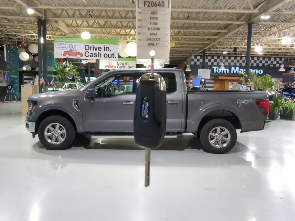 Used 2025 Ford F150 XLT w/ Equipment Group 301A Standard AWD/4WD image 4