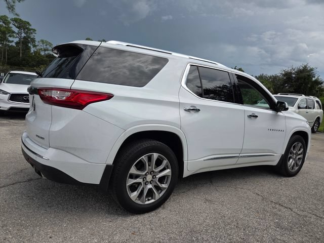 Used 2020 Chevrolet Traverse Premier FWD image 7