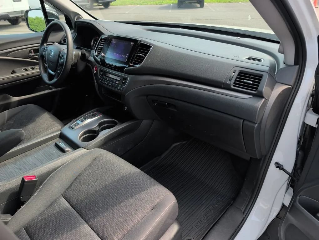 Used 2021 Honda Ridgeline Sport image 26