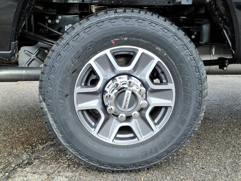 New 2026 Ford F250 Lariat w/ Lariat Ultimate Package image 11