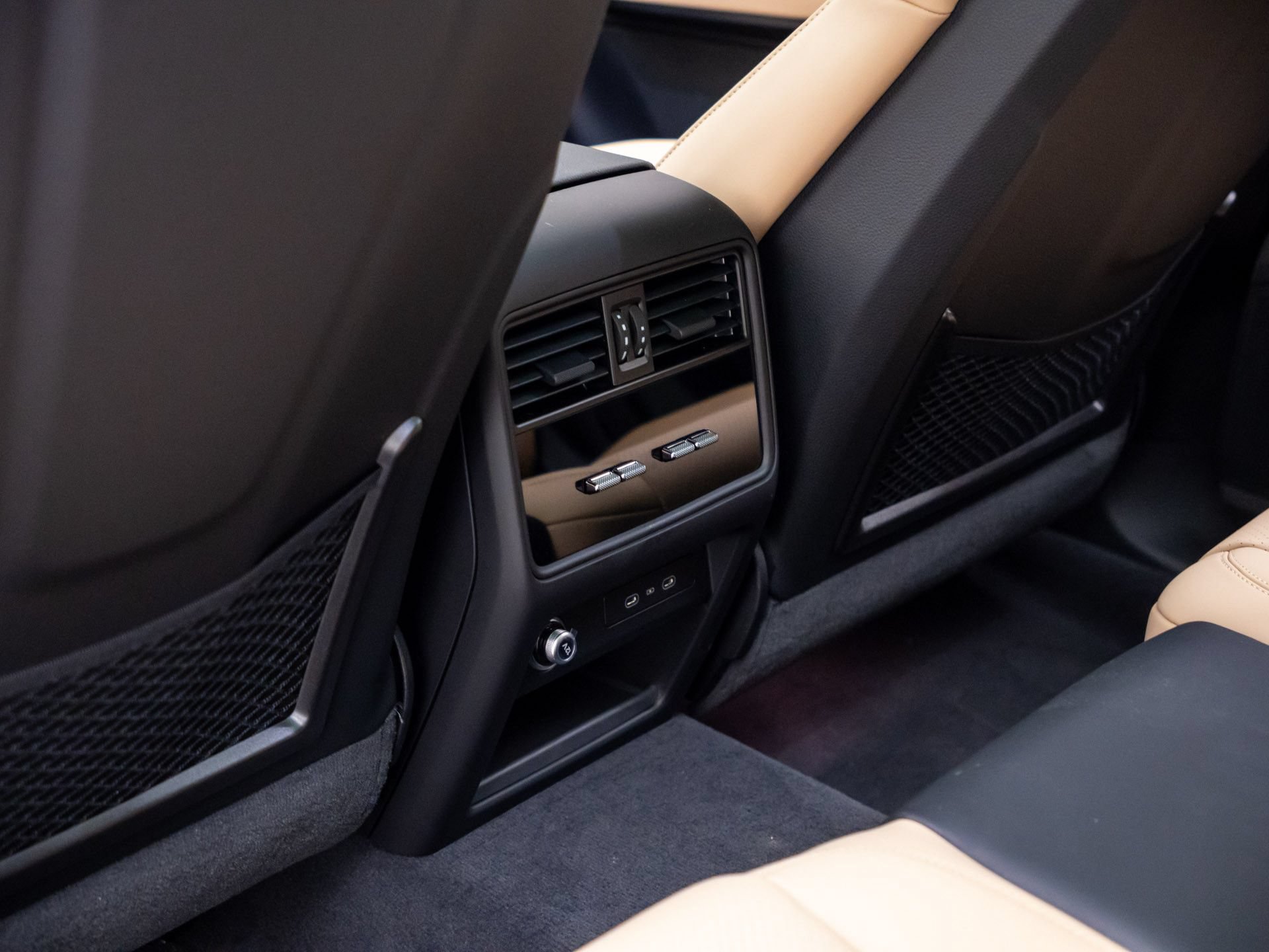 New 2026 Porsche Cayenne AWD/4WD image 19