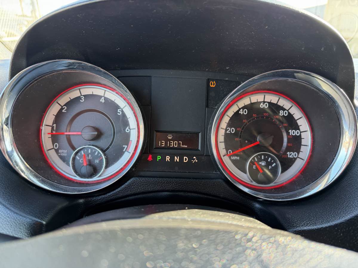 Used 2019 Dodge Grand Caravan SXT FWD image 30