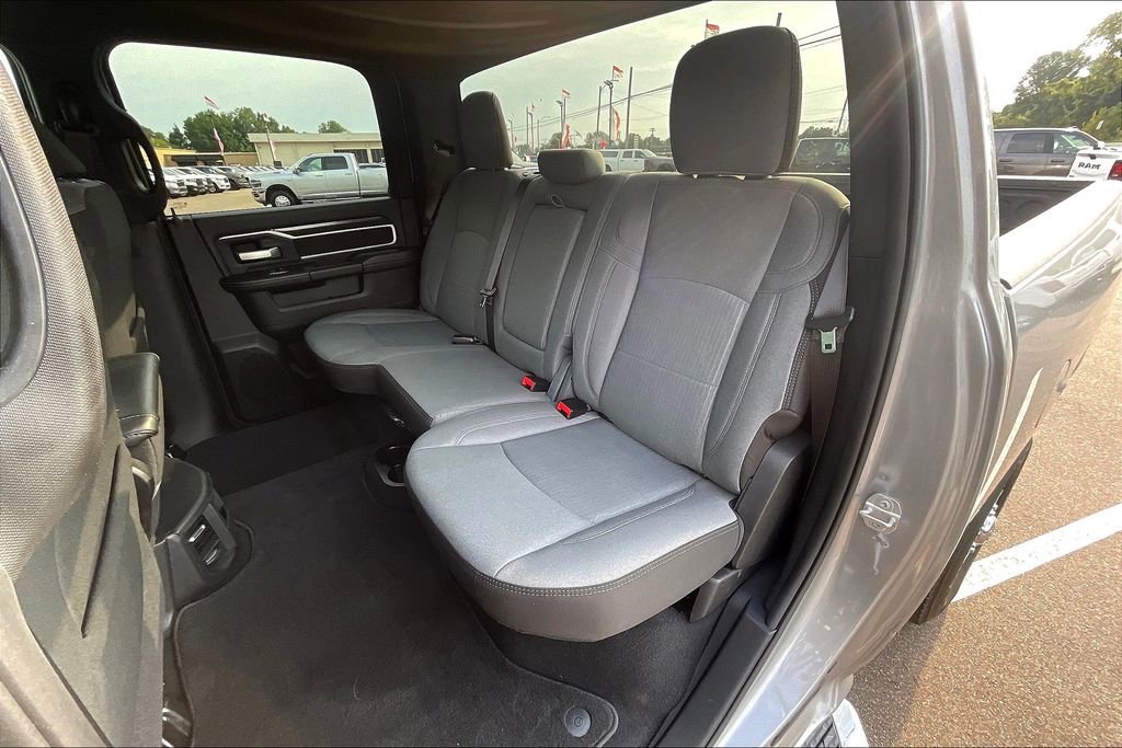 Used 2024 RAM 2500 Big Horn w/ Bed Utility Group image 25