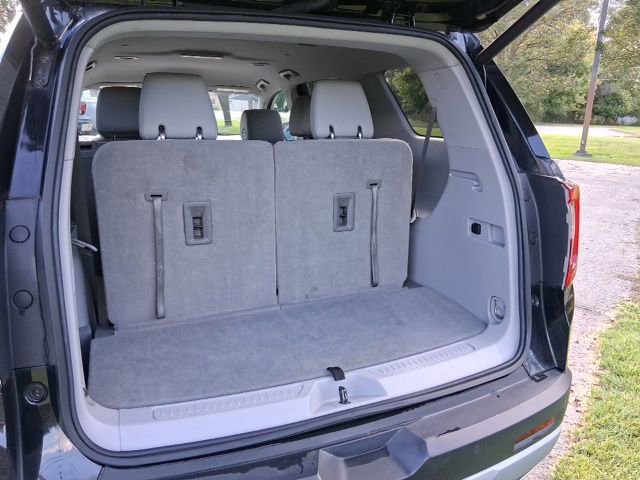 Used 2023 GMC Acadia SLT image 6