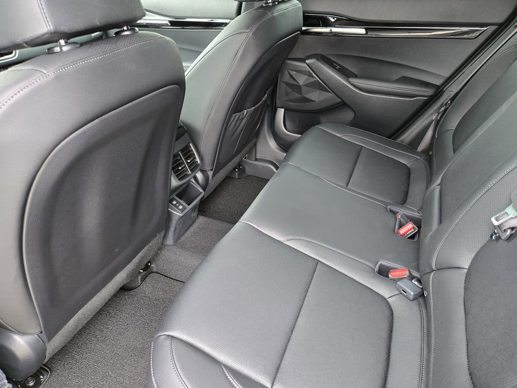 New 2026 Kia Seltos SX w/ SX Sunroof Package image 20
