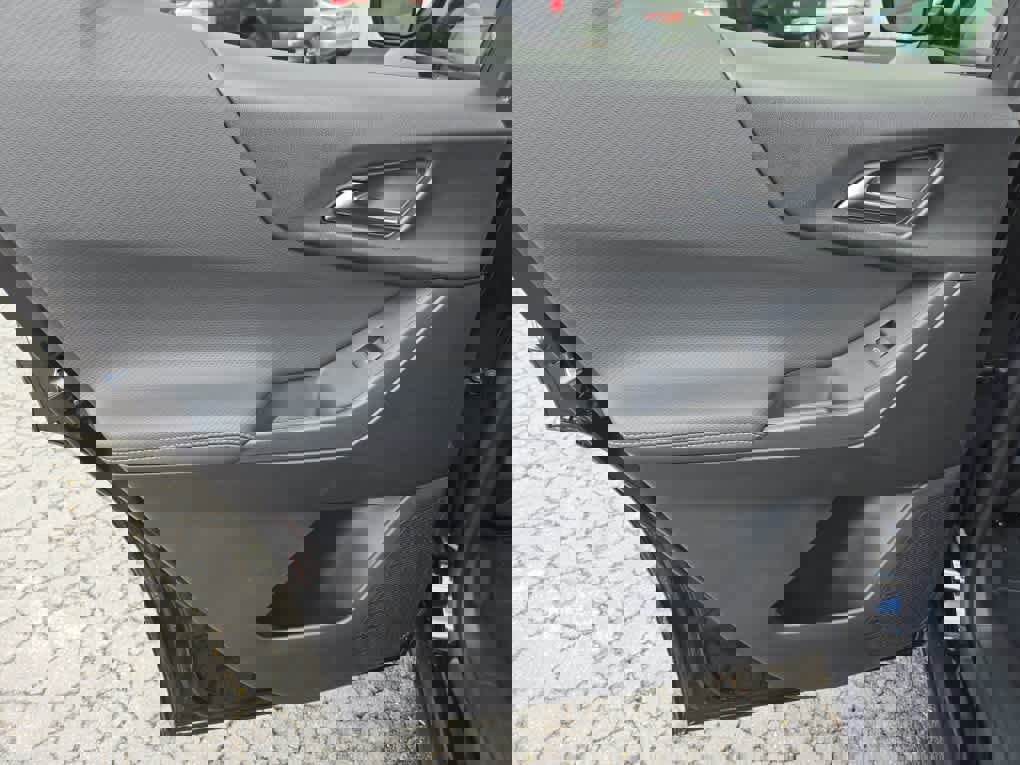 New 2026 Chevrolet Equinox LT w/ Convenience Package II image 29