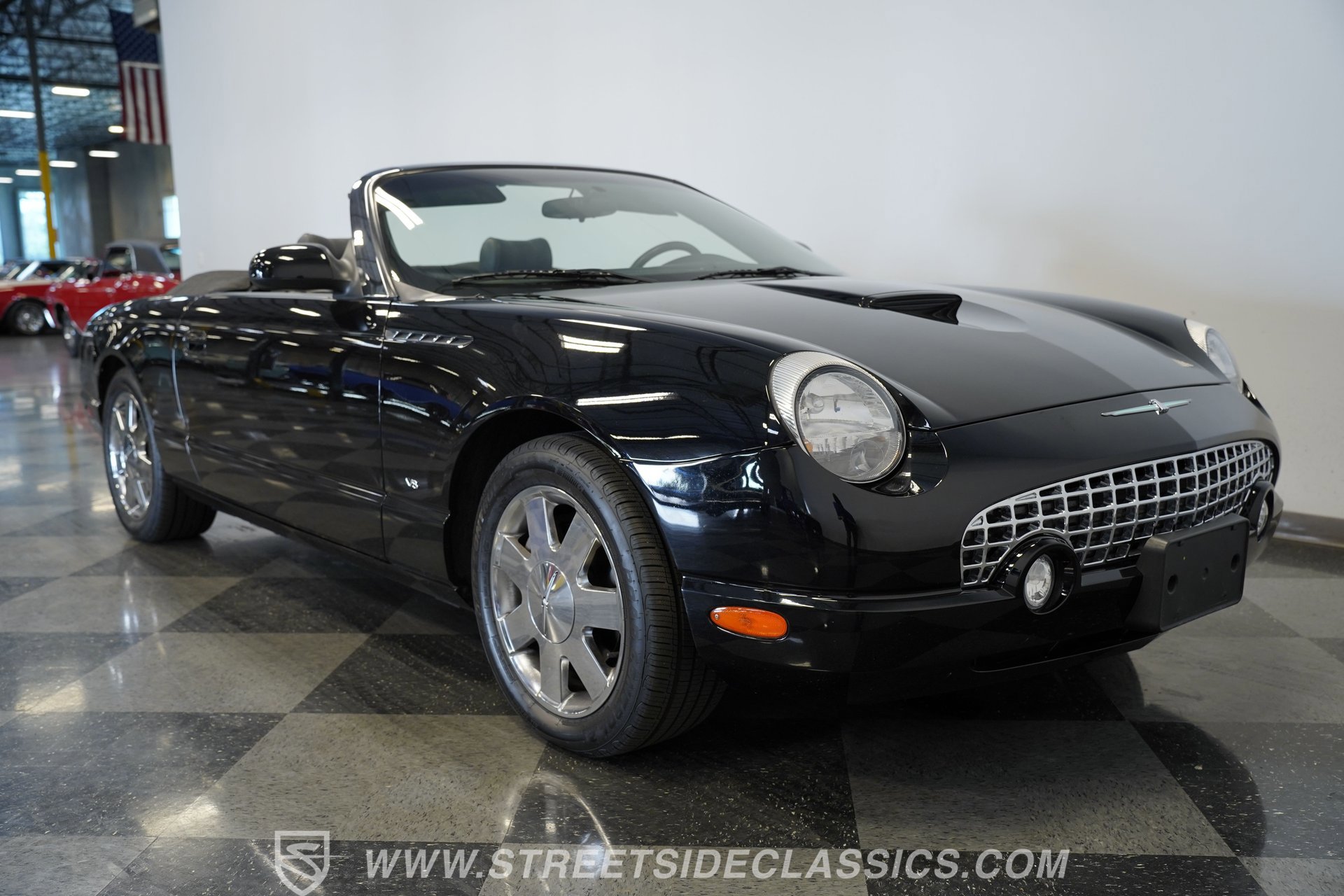 Used 2003 Ford Thunderbird RWD image 16
