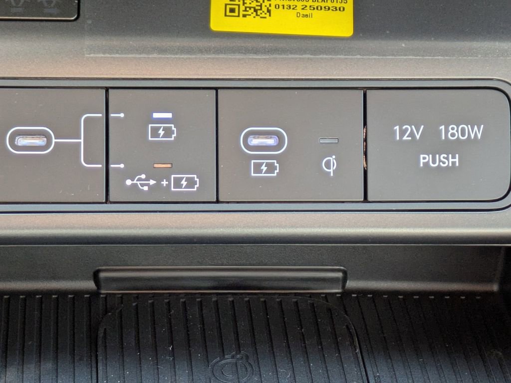 New 2026 Hyundai Kona Limited FWD image 25