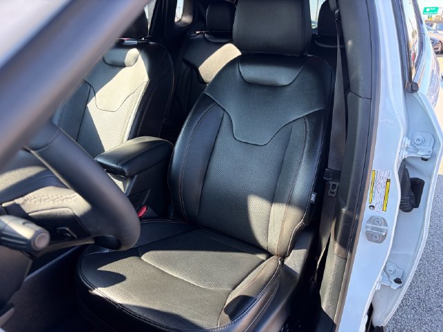 Used 2023 Jeep Compass Latitude AWD/4WD image 20