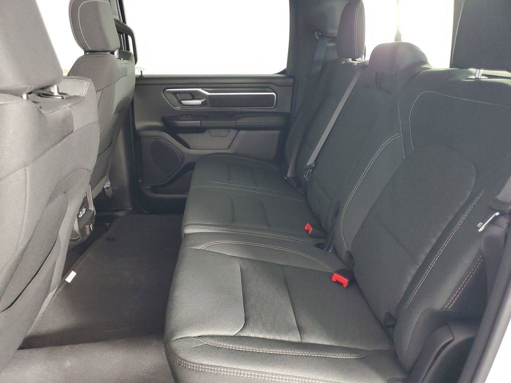 New 2026 RAM 1500 4x4 Crew Cab image 13