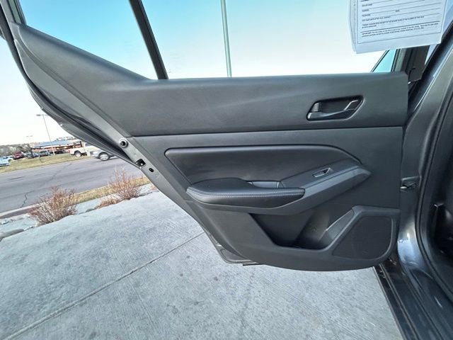 Used 2024 Nissan Altima 2.5 SV image 22