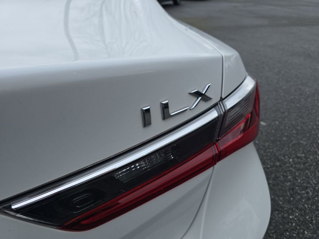 Used 2020 Acura ILX w/ Premium Package image 35