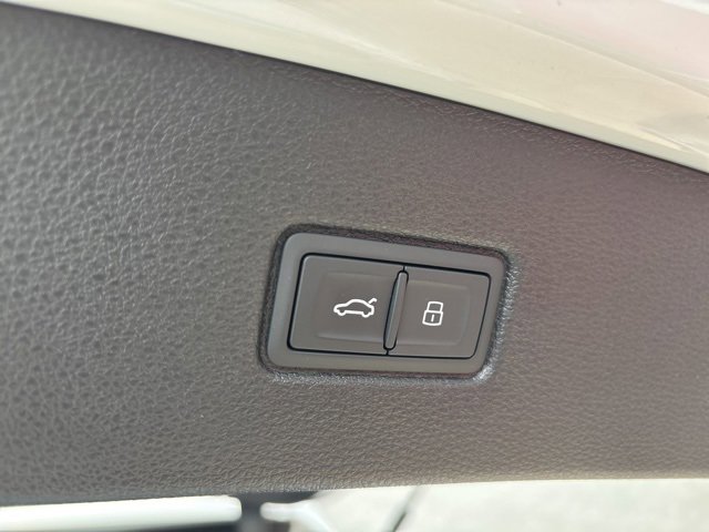 New 2025 Audi Q7 3.0T Premium Plus image 43