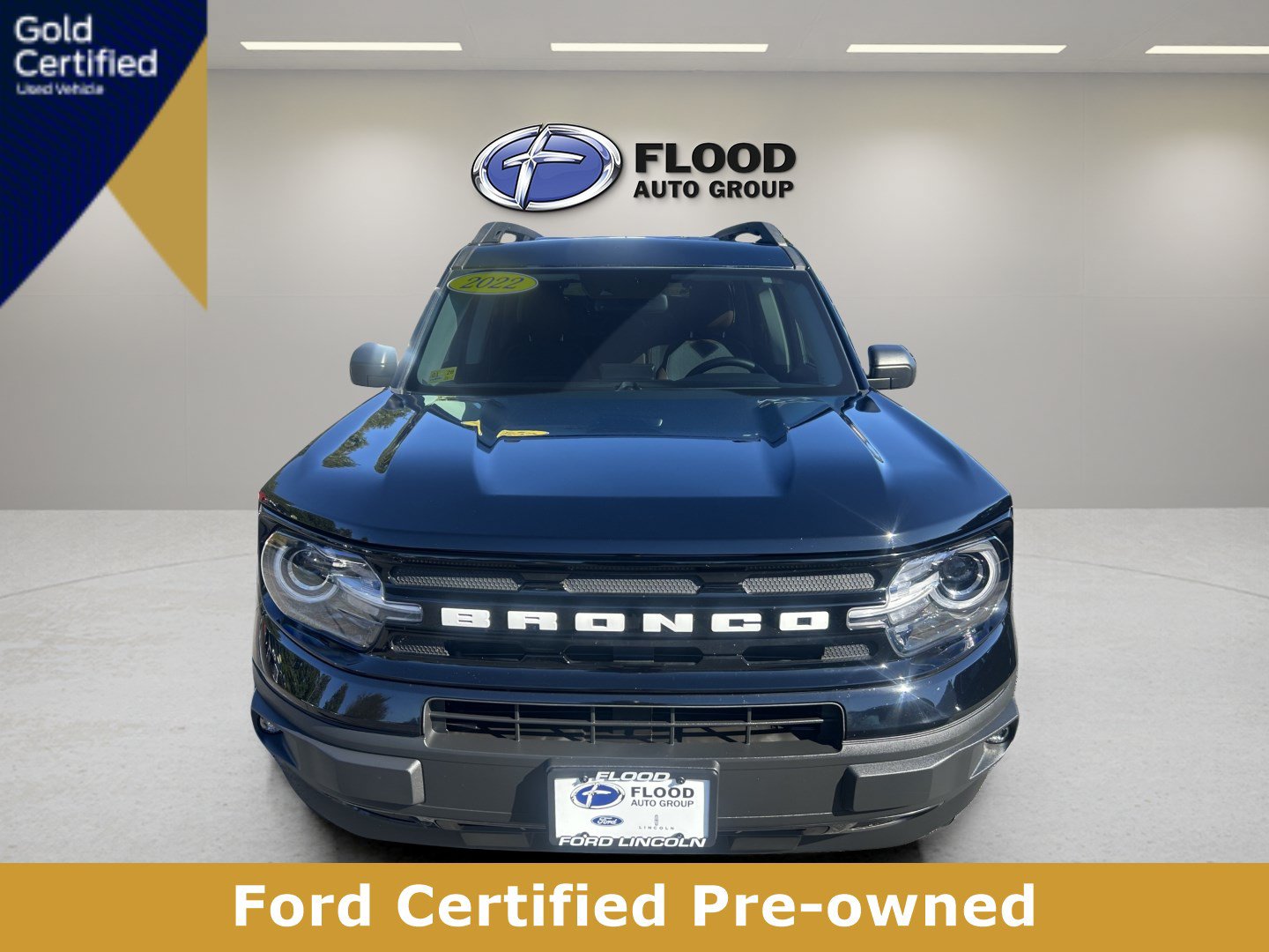 Used 2022 Ford Bronco Sport Outer Banks w/ Tech Package AWD/4WD image 2