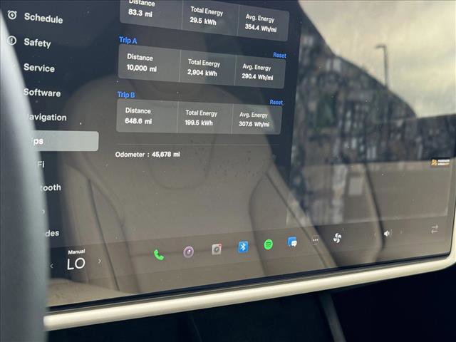 Used 2021 Tesla Model S Plaid image 16